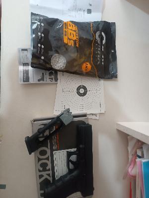Çok acil umarex glock 17 sıfır ayarında blowback li